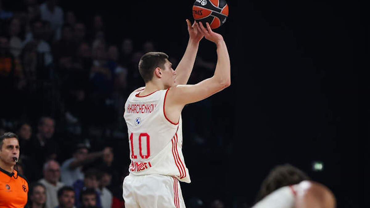 Kharchenkov scores 30 against Lithuania, Calathes returns in Greece win