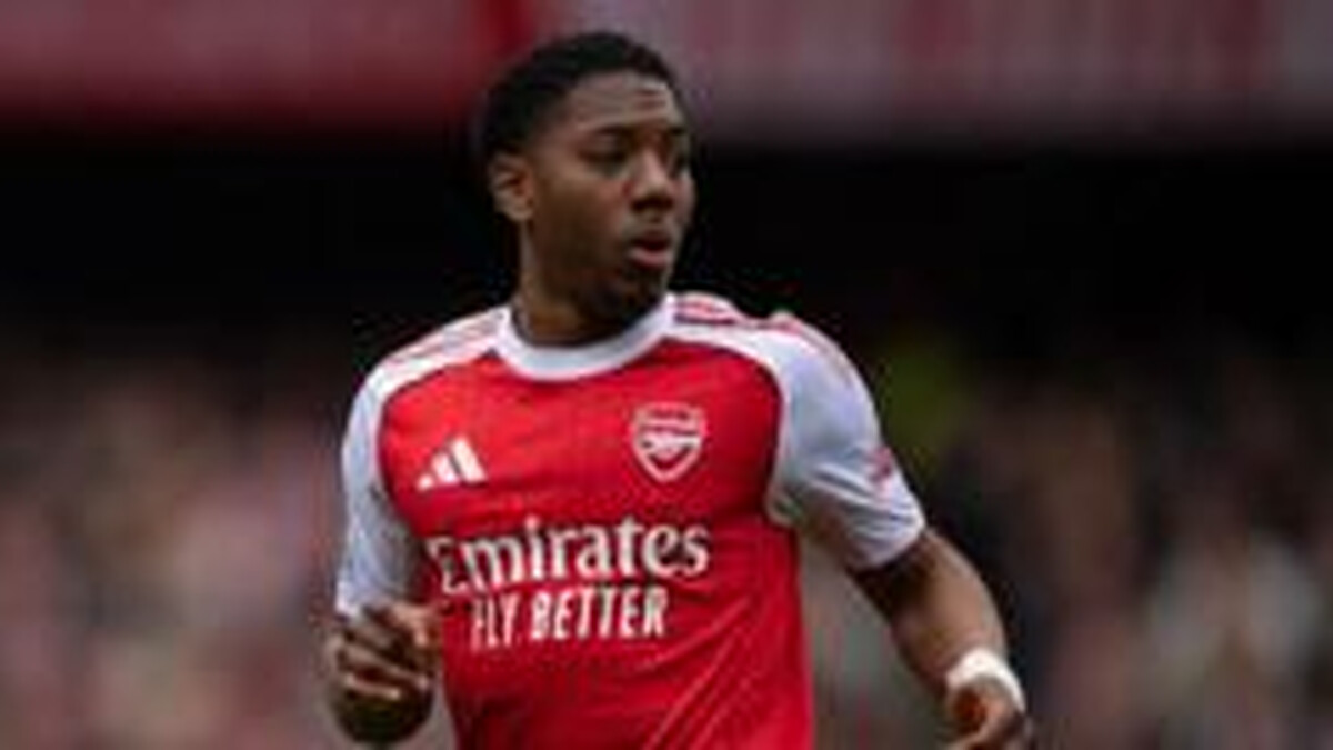 Lewis-Skelly's push to start in midfield for Arsenal