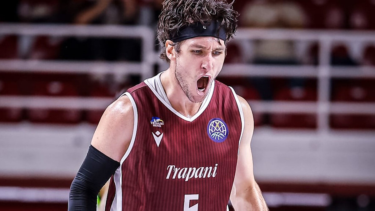 NBA veteran Ryan Arcidiacono frontlines a surge of late EuroCup signings