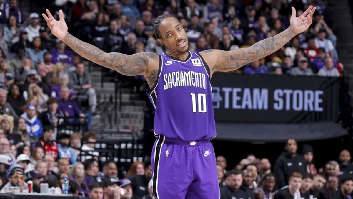 Nuggets focus on free agent DeRozan to partner with Jokic