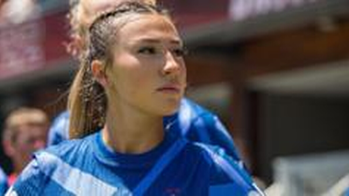 Parkinson gets England-U20s call before World Cup