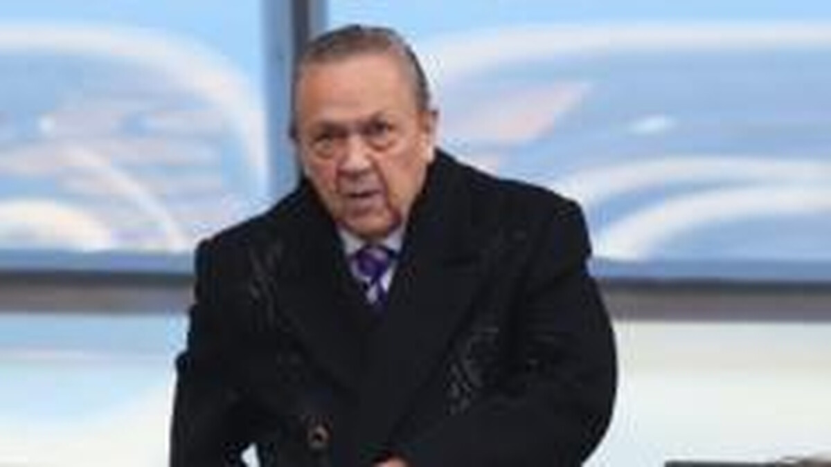 Sullivan expected to attend West Ham EFL Cup tie despite advice not to