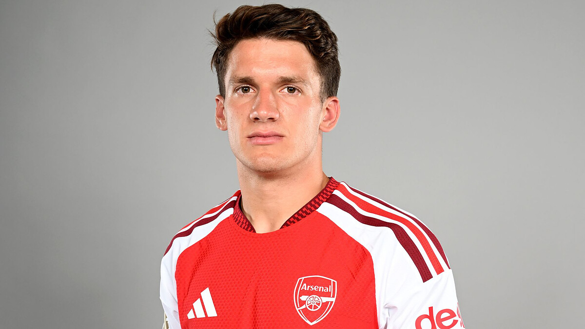 Tzolis handed debut as Nwaneri starts for Arsenal vs Girona LIVE!