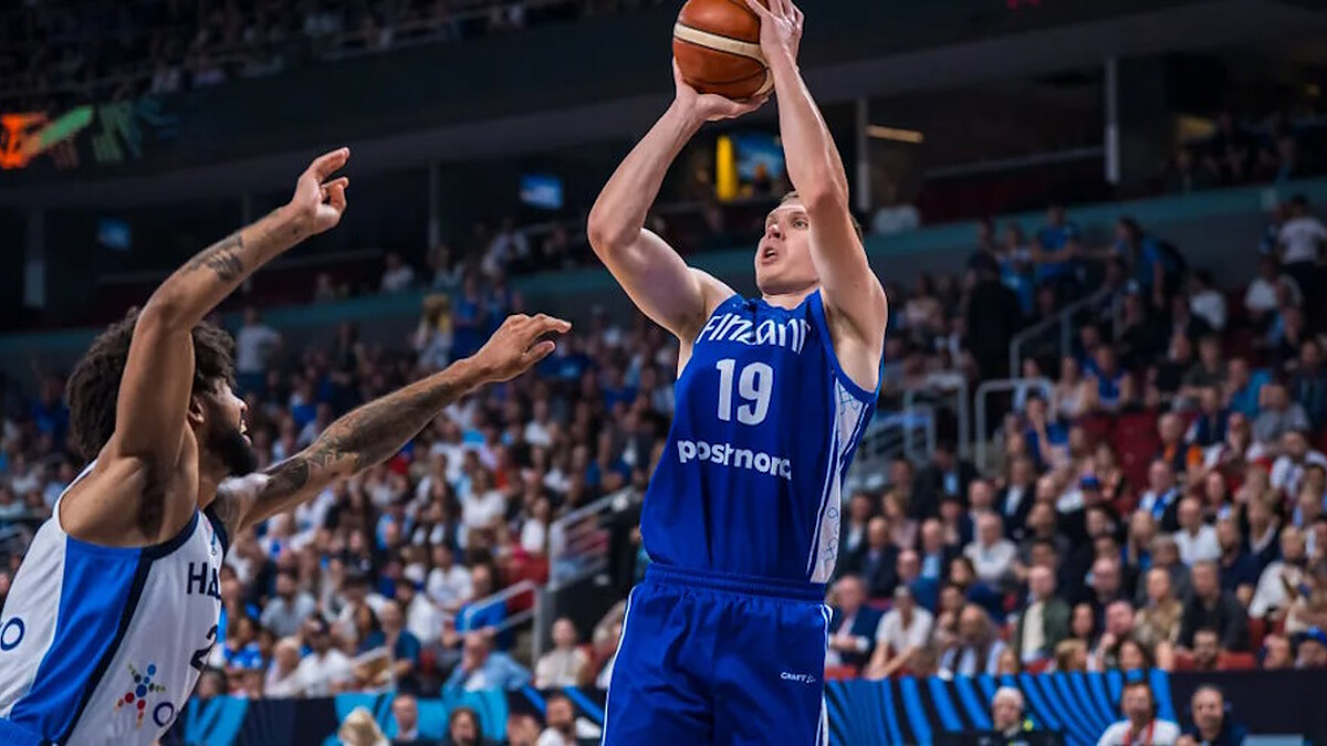 Valencia brings in Elias Valtonen on a non‑guaranteed deal