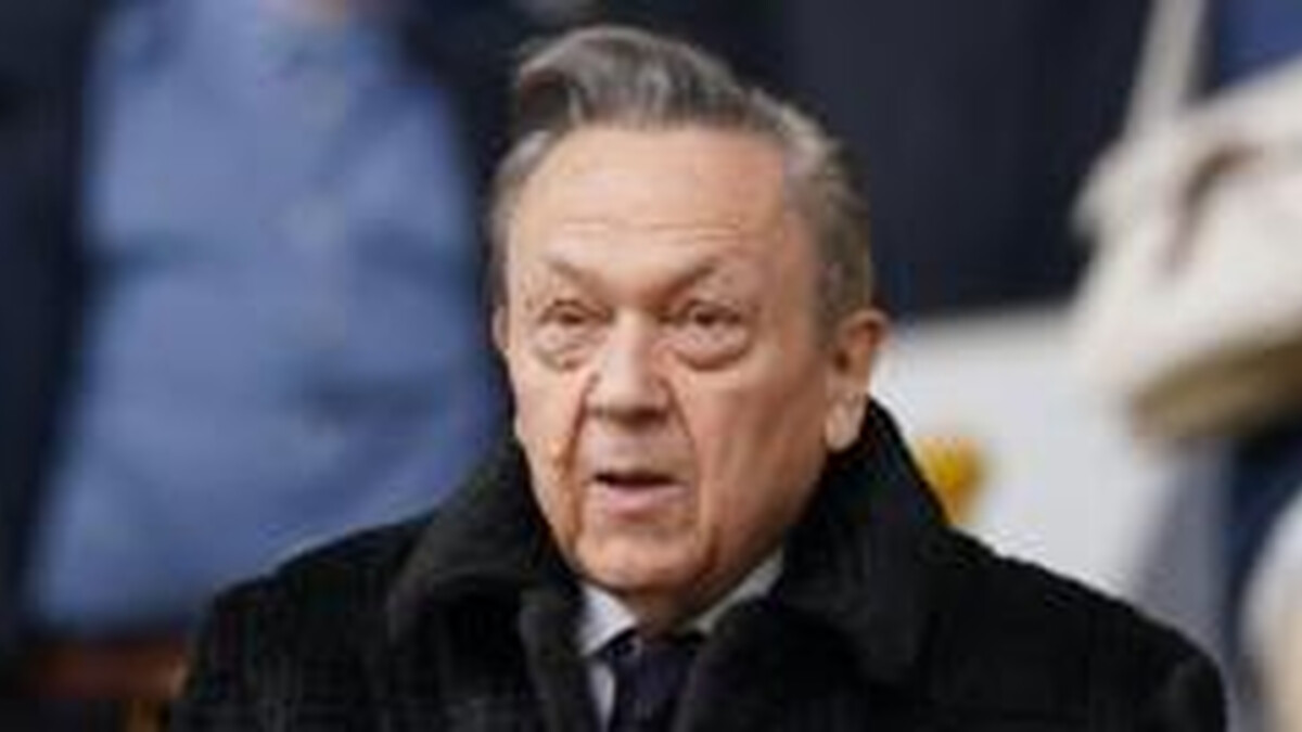 West Ham co-owner Sullivan advised to stay away from home matches