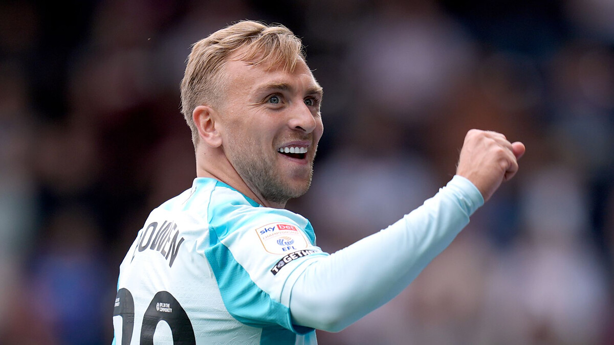 West Ham hit back to thump four past Southampton