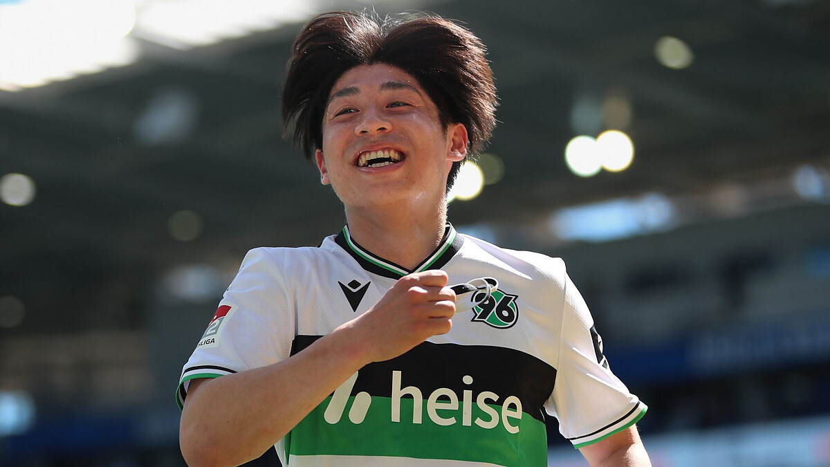 Yokota targets 'special memories' as he seals Rangers move