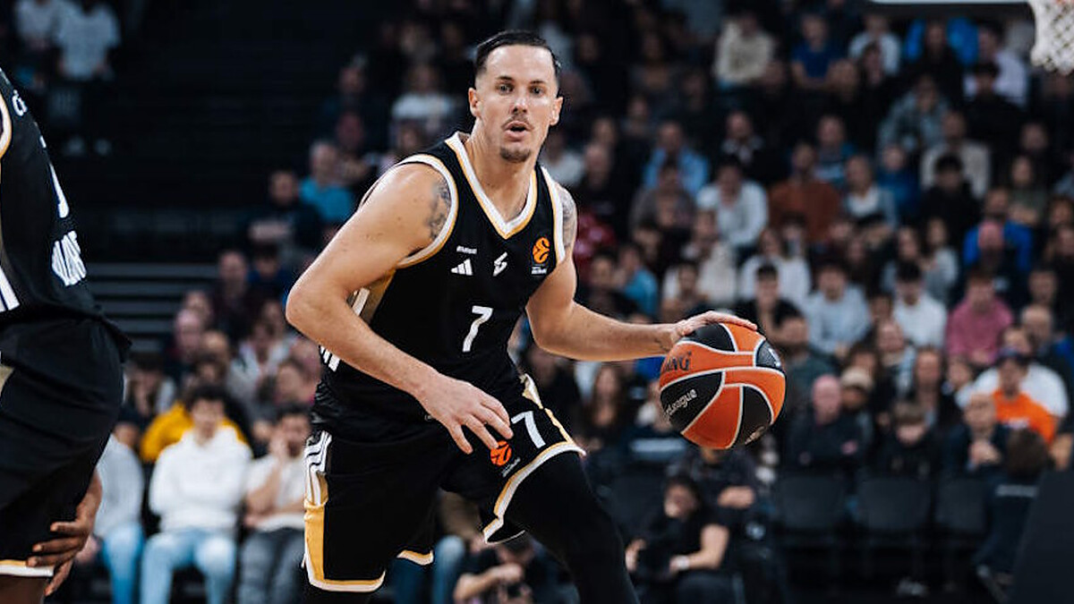 AEK in contact with Thomas Heurtel