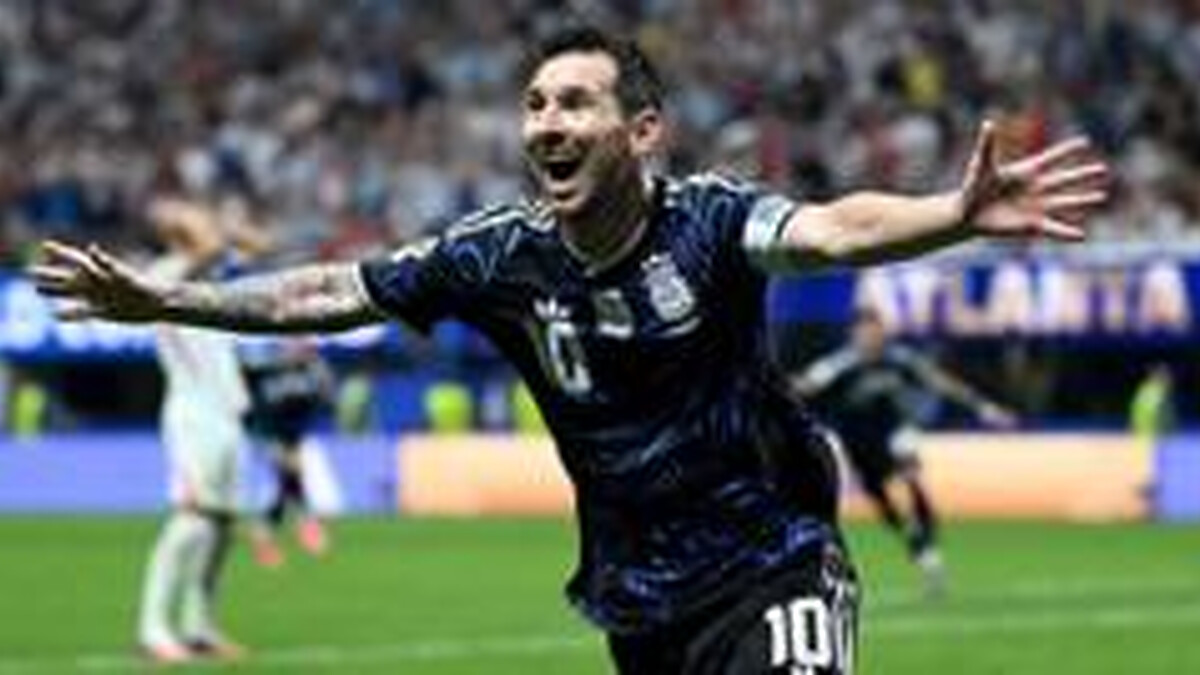 Argentine league to pause games to honour Messi