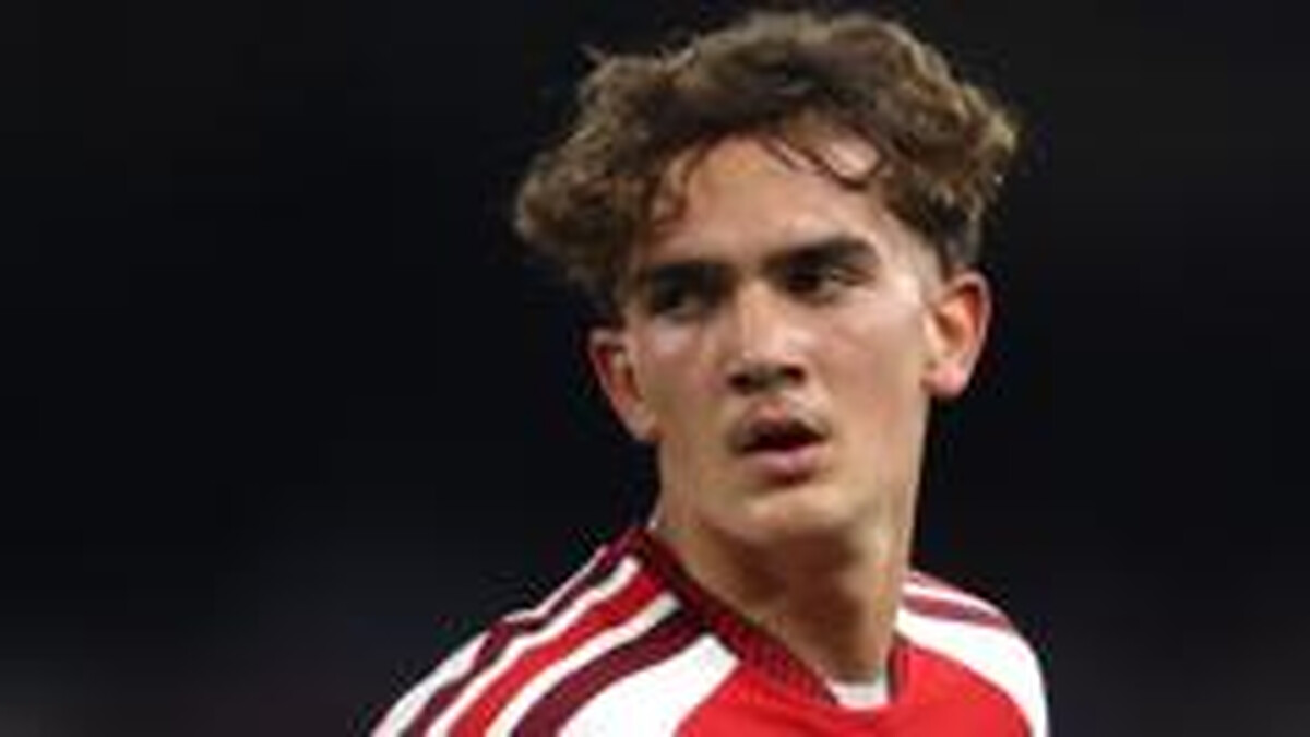 Arsenal open to Dowman loan in right circumstances