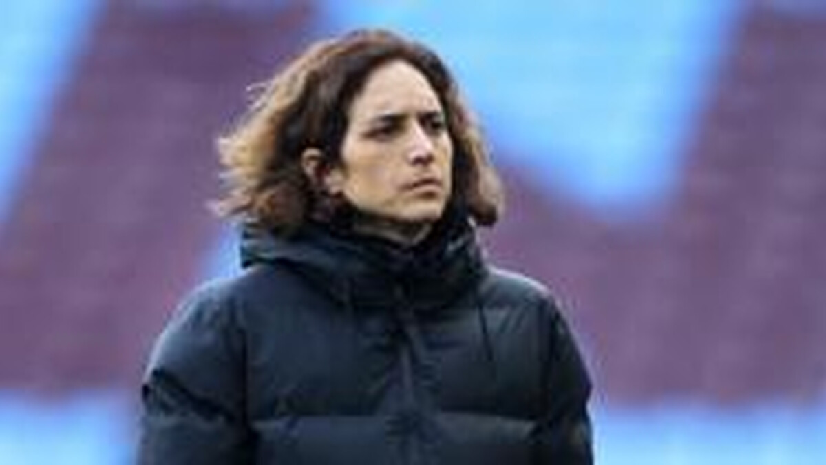 Aston Villa sack boss Arroyo after winless WSL start