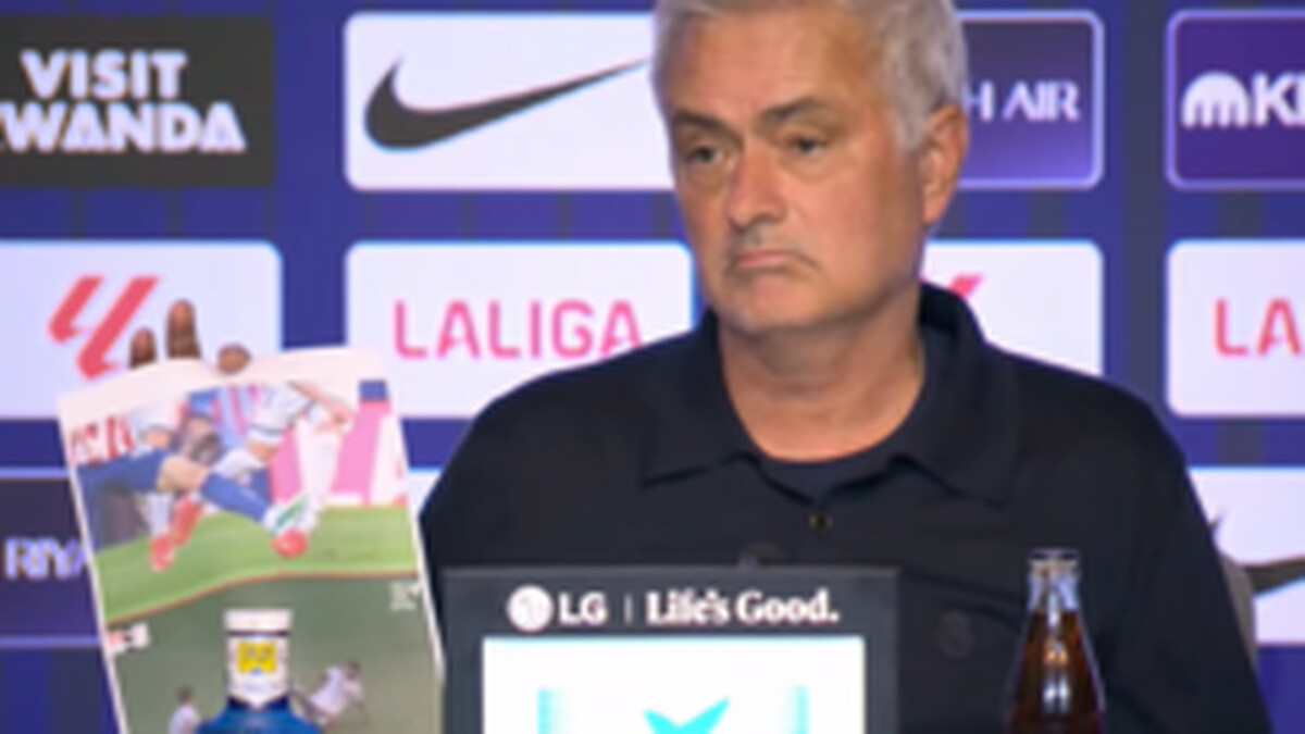 Atletico hit back at Mourinho over referee complaints