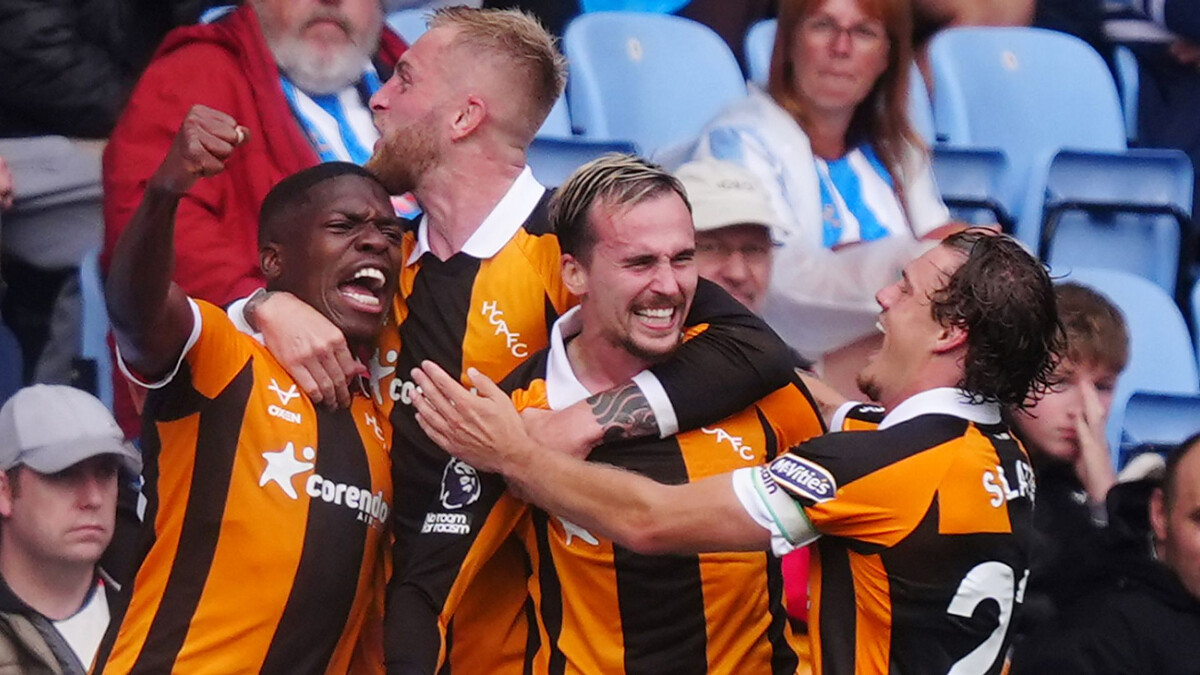 Deadline Day signings on the bench for Hull vs Villa LIVE!