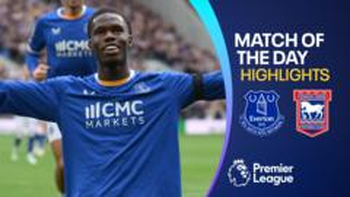 Everton's unbeaten run continues with win over 10-man Ipswich