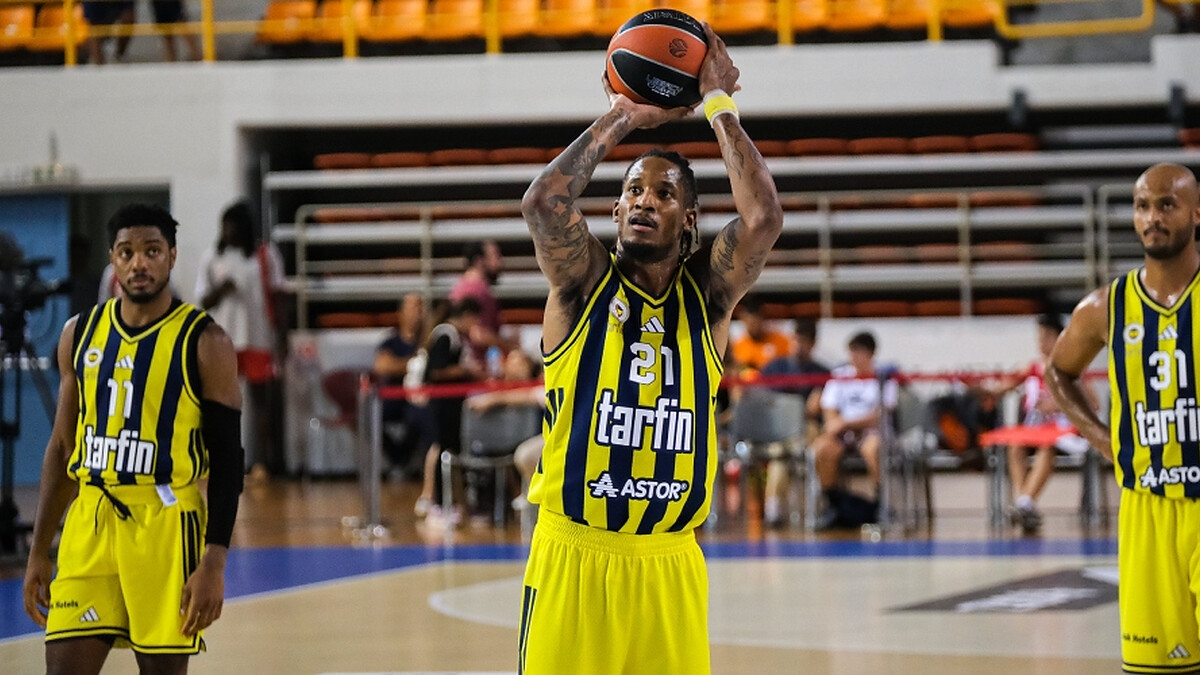 Fenerbahçe secures a close victory over Milano, Zalgiris continues its winning streak
