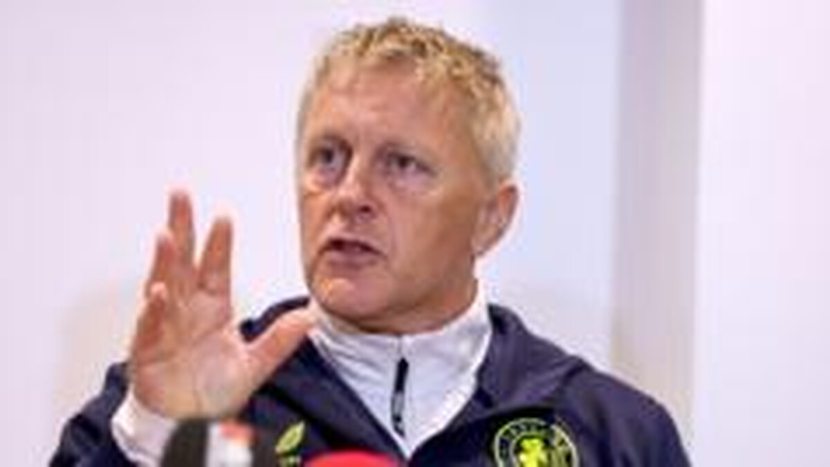Hallgrimsson spoke to players individually about Israel games