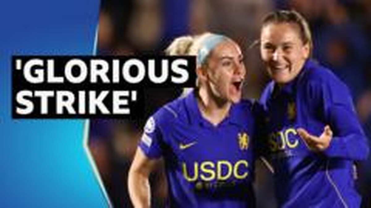 Kaptein scores stunning long-range goal in Chelsea win