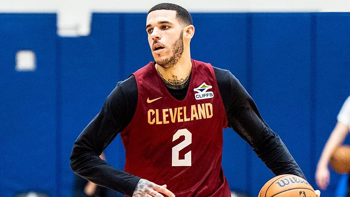 Lonzo Ball pushes cack on retirement rumors: “I’m still waiting for a call”