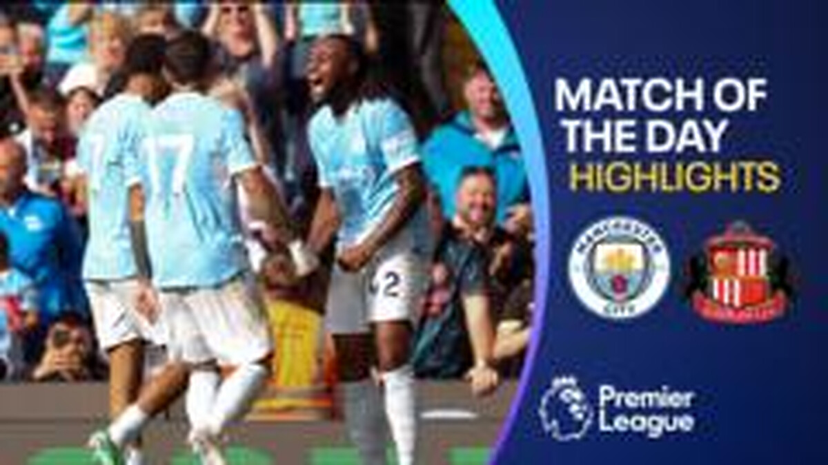 Man City beat Sunderland in eight-goal thriller to go three points clear