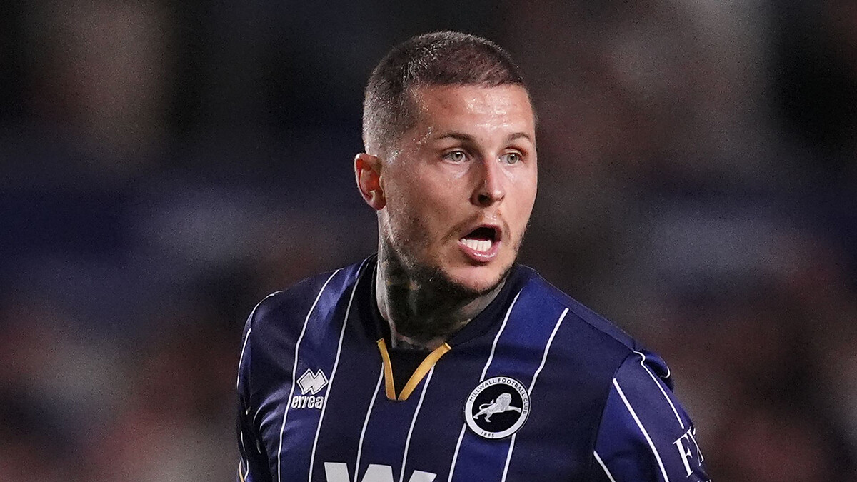 Millwall thump four past Bolton