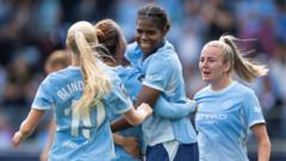 New contenders emerge on WSL return - but Man City start strong