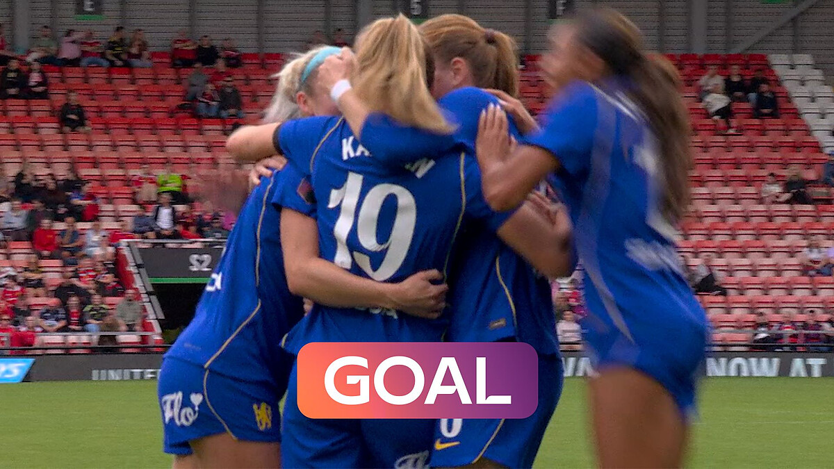 Nusken scores to breaks the deadlock against Man Utd