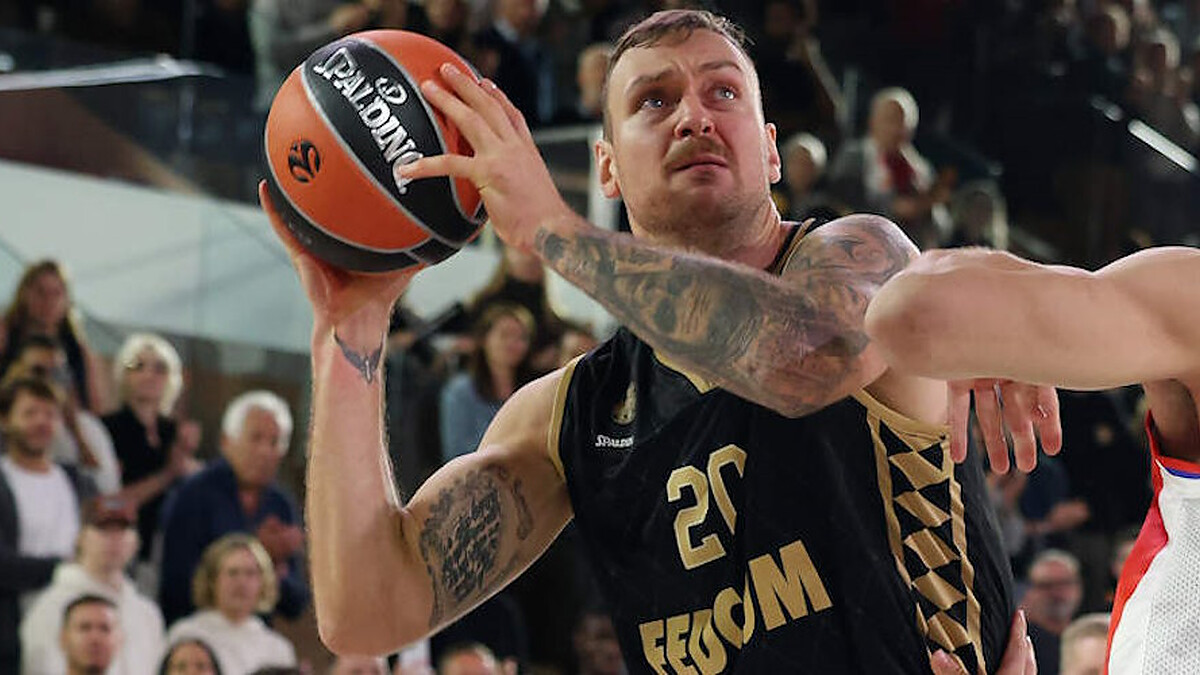 PAOK finalizing a deal with Donatas Motiejunas