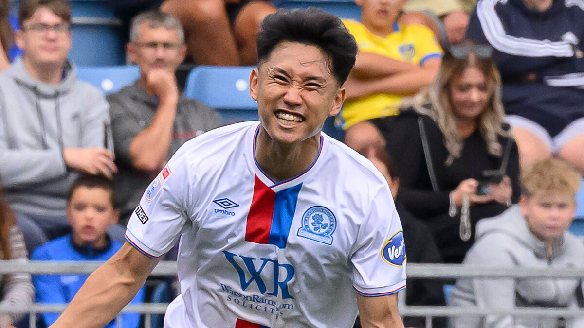 Portsmouth hit back to hold Blackburn