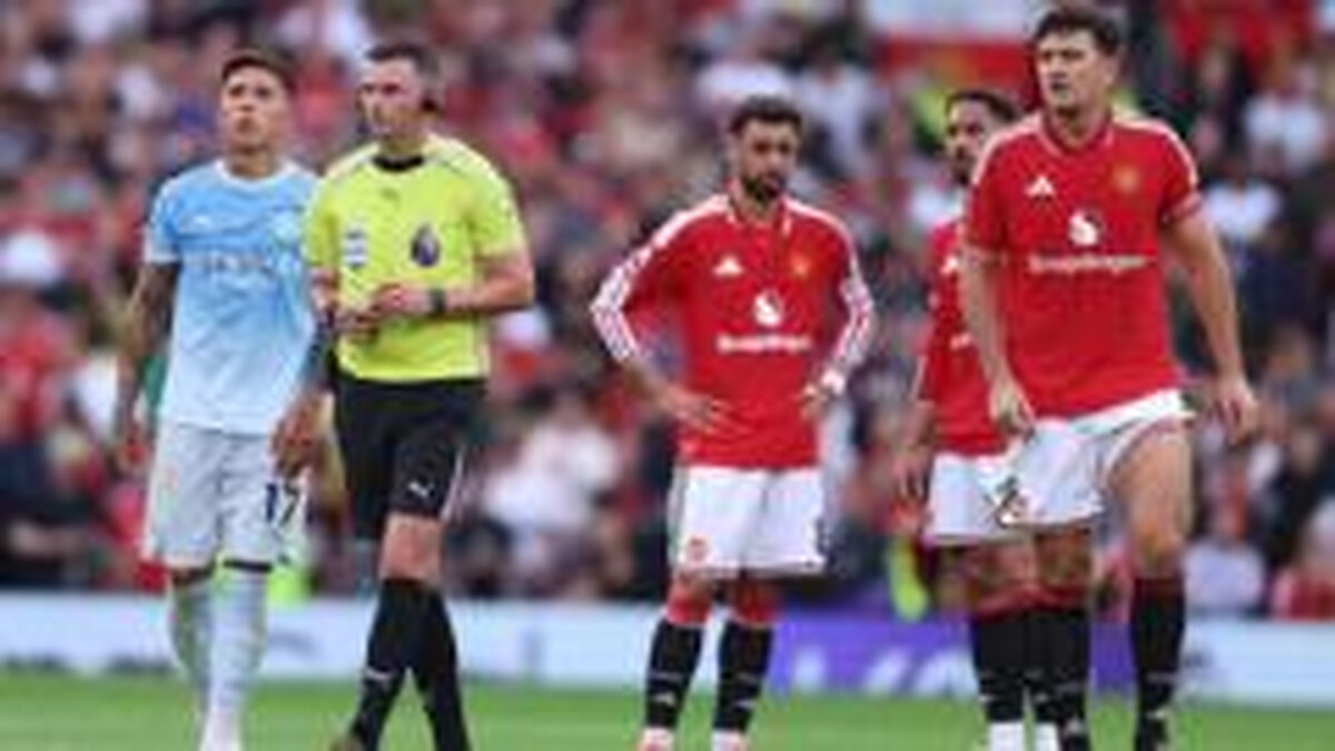 Pressure for quick VAR decisions obvious in rushed derby review