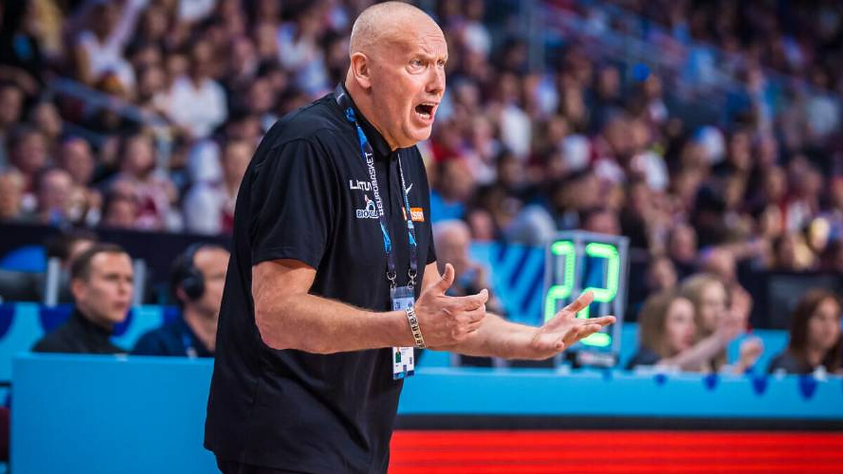 Rimas Kurtinaitis steps down as Lithuania head coach