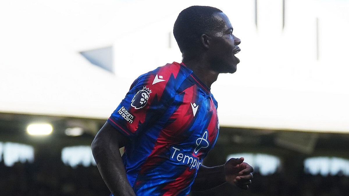 Sage off the mark as Palace come from behind at winless Fulham