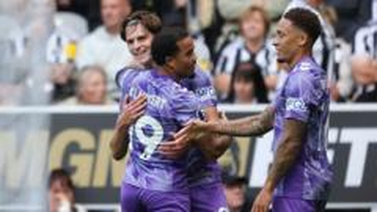 Scott shines, Dedic struggles - Newcastle v Bournemouth player ratings