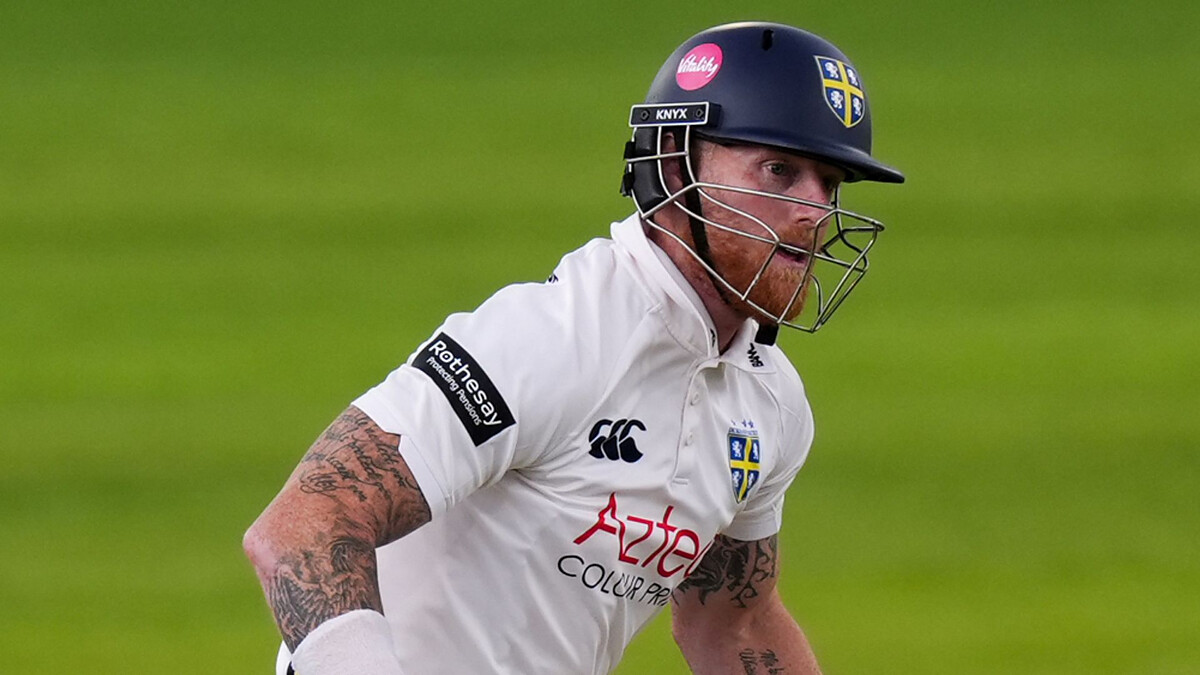 Stokes makes fifty for Durham as Surrey battle for Division One survival