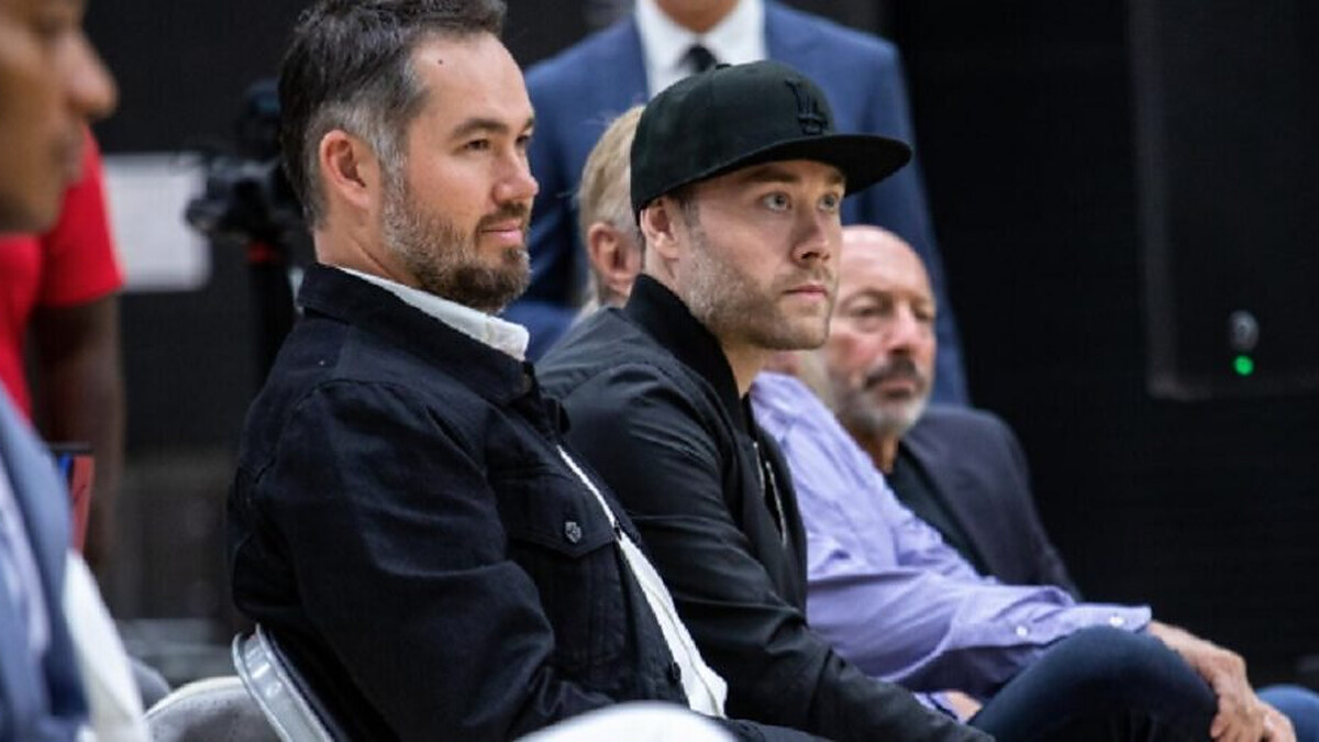 The Buss brothers have exclusive rights to buy ASVEL until the start of November