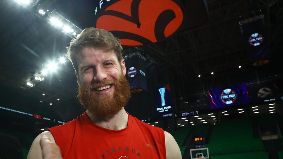 Thomas Walkup to officially continue his career with Dubai BC