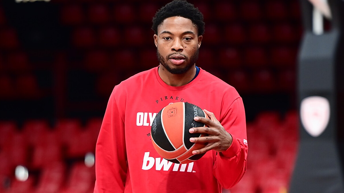 Tyrique Jones out for Olympiacos’ trip to Cyprus due to a cyst in his right thigh
