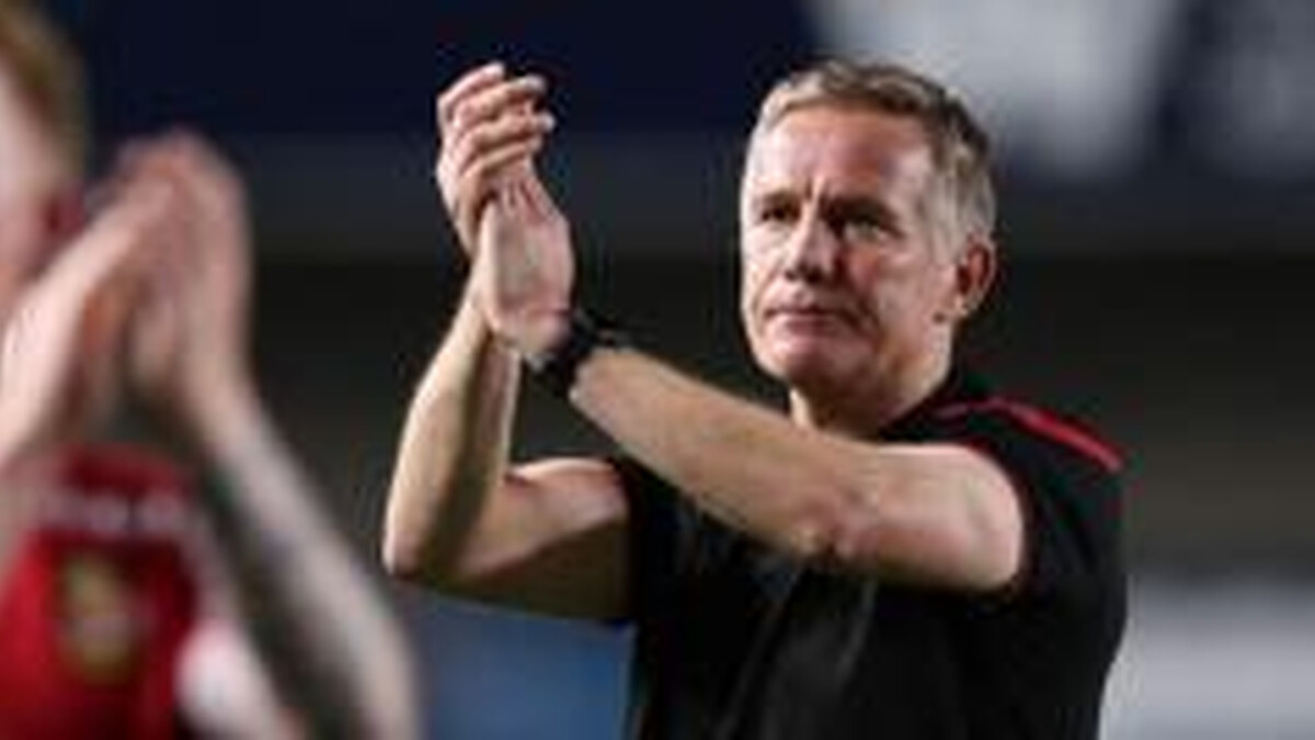 Wrexham boss pleased to see transfer window close