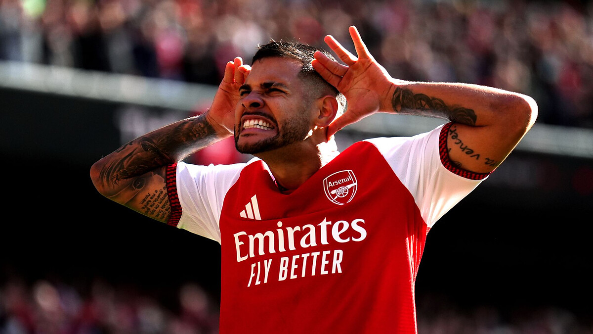 Arsenal make five changes against Lille - have your say LIVE!