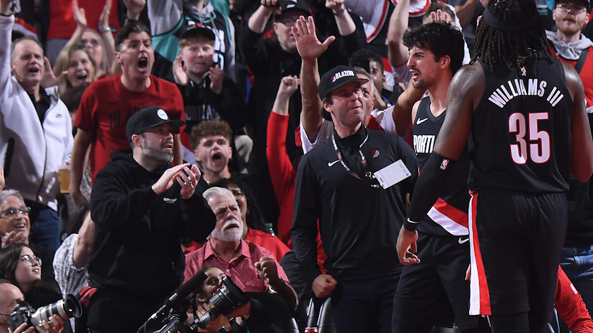 Blazers fire new play-by-play announcer over offensive teenage posts