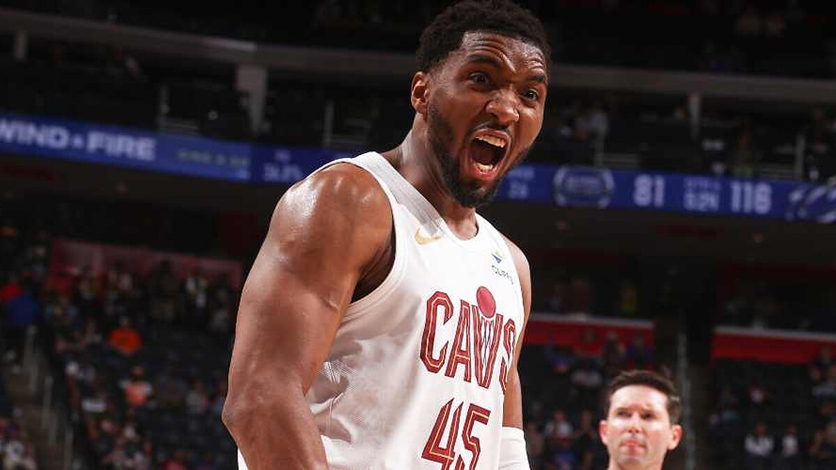 Donovan Mitchell extends adidas partnership taking signature line to a tenth shoe