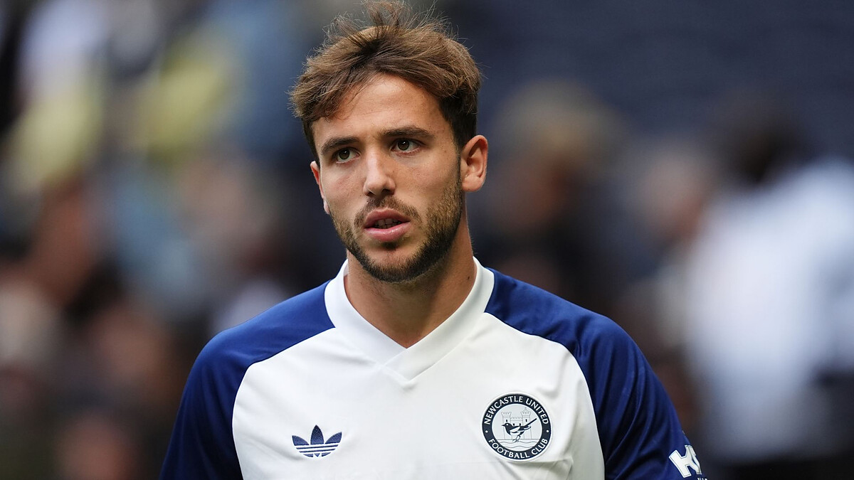 Gonzalez starts for Newcastle at Coventry LIVE!