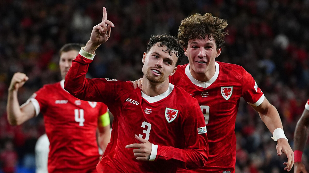 Johnson returns for Wales vs Denmark LIVE!