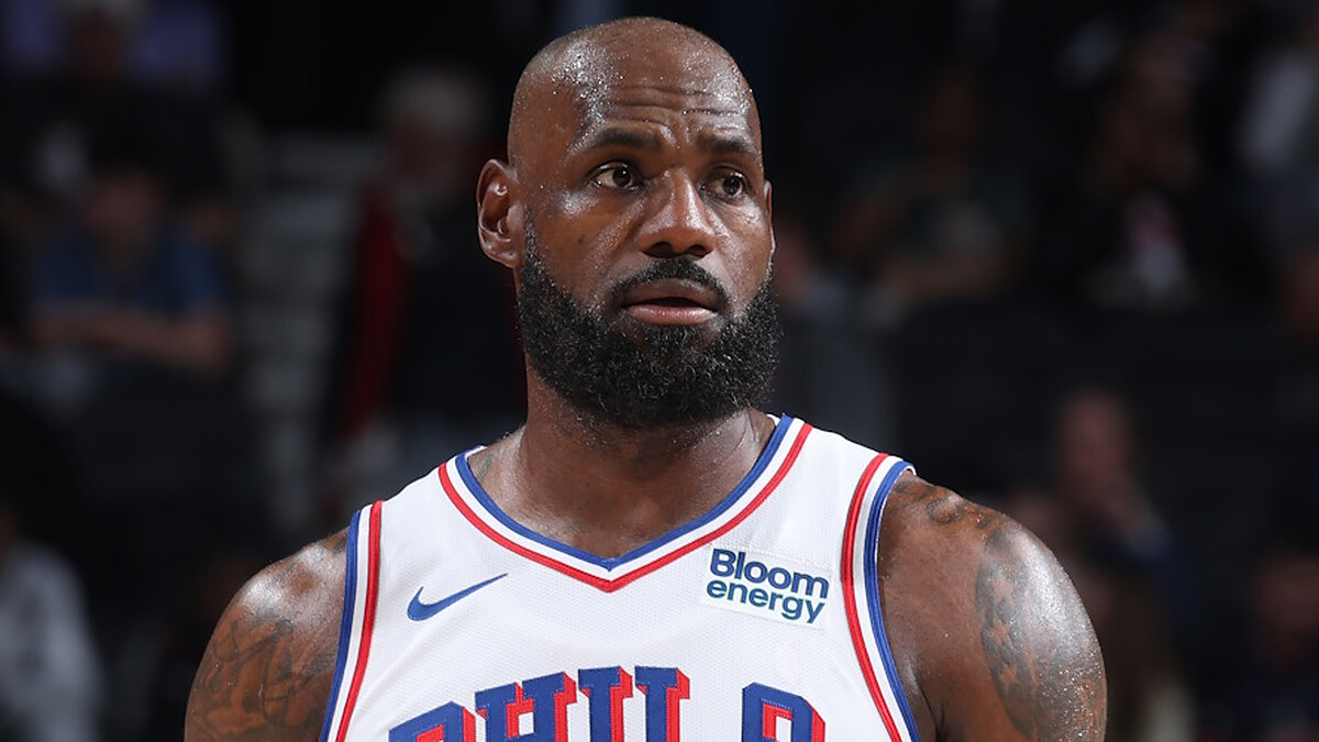 LeBron James on sky-high commute: “Just another way of transportation”