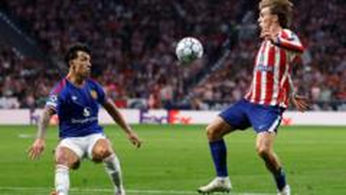 Martinez issues blistering criticism of Man Utd board after loss