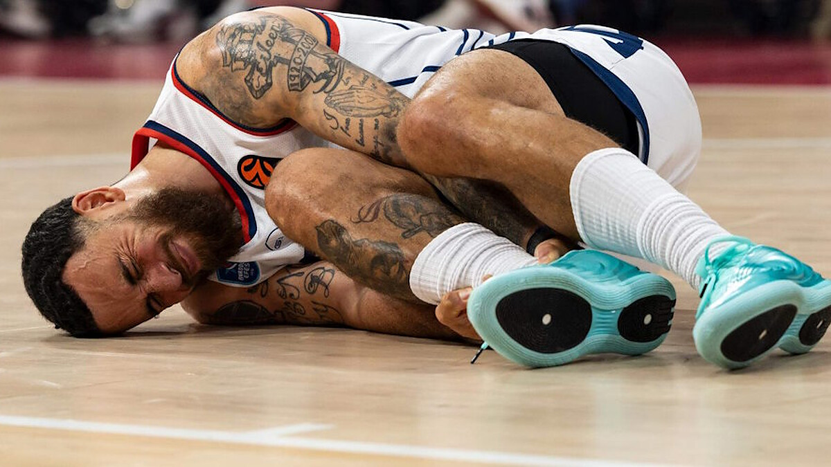 Mike James underwent Achilles tendon repair surgery, will be out for 7-9 months