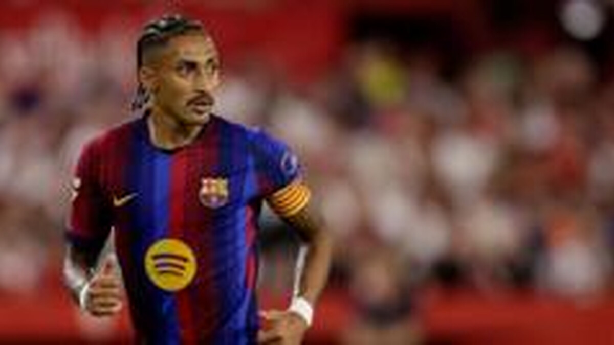 Raphinha's brilliant Barcelona start interrupted by injury concerns