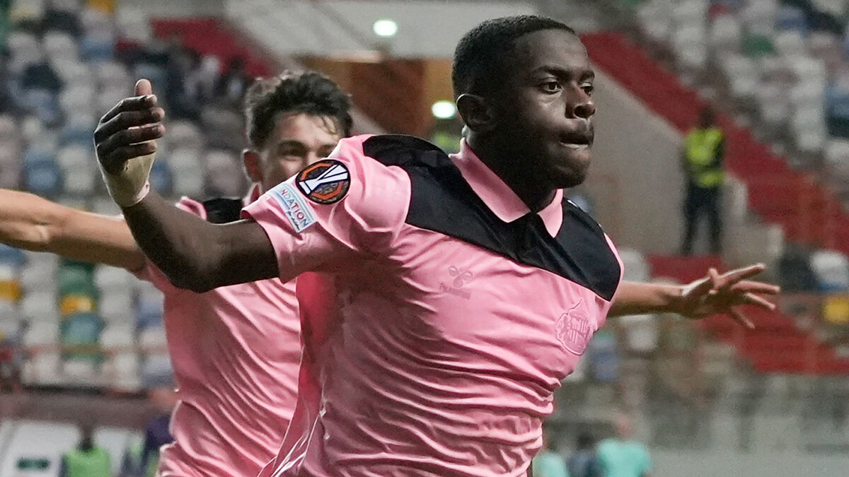 Sadiki nets late winner as Sunderland survive huge scare at Torreense