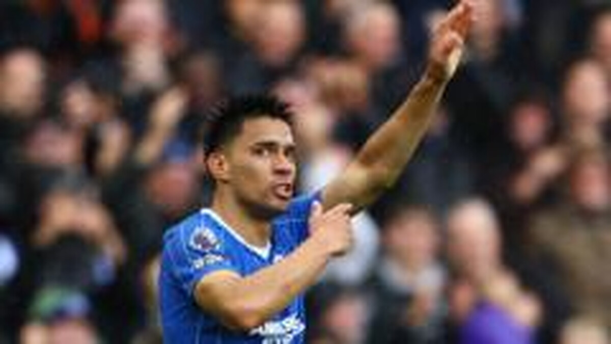 Shades of Barca and Beckham - Brighton aim to maintain superb start