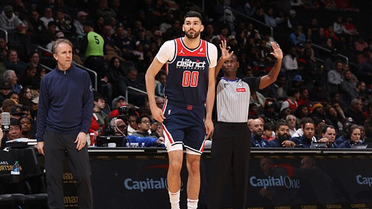 Tristan Vukcevic to miss start of the season with hip injury
