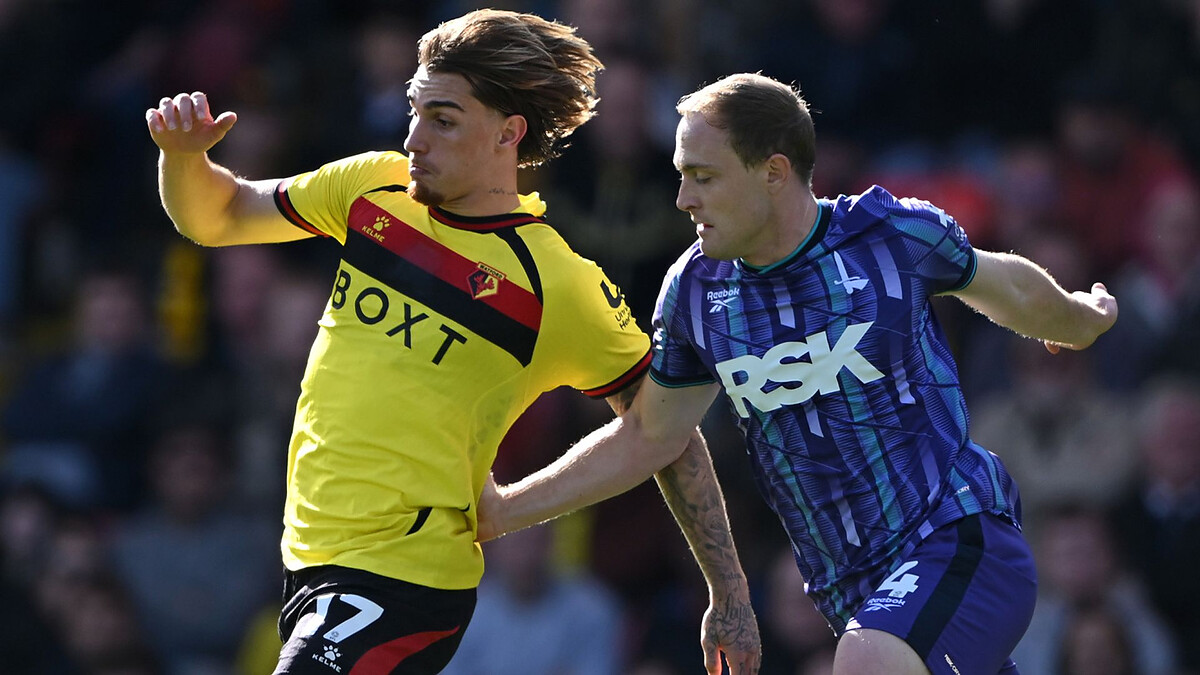 Watford bounce back from nightmare week to beat Charlton
